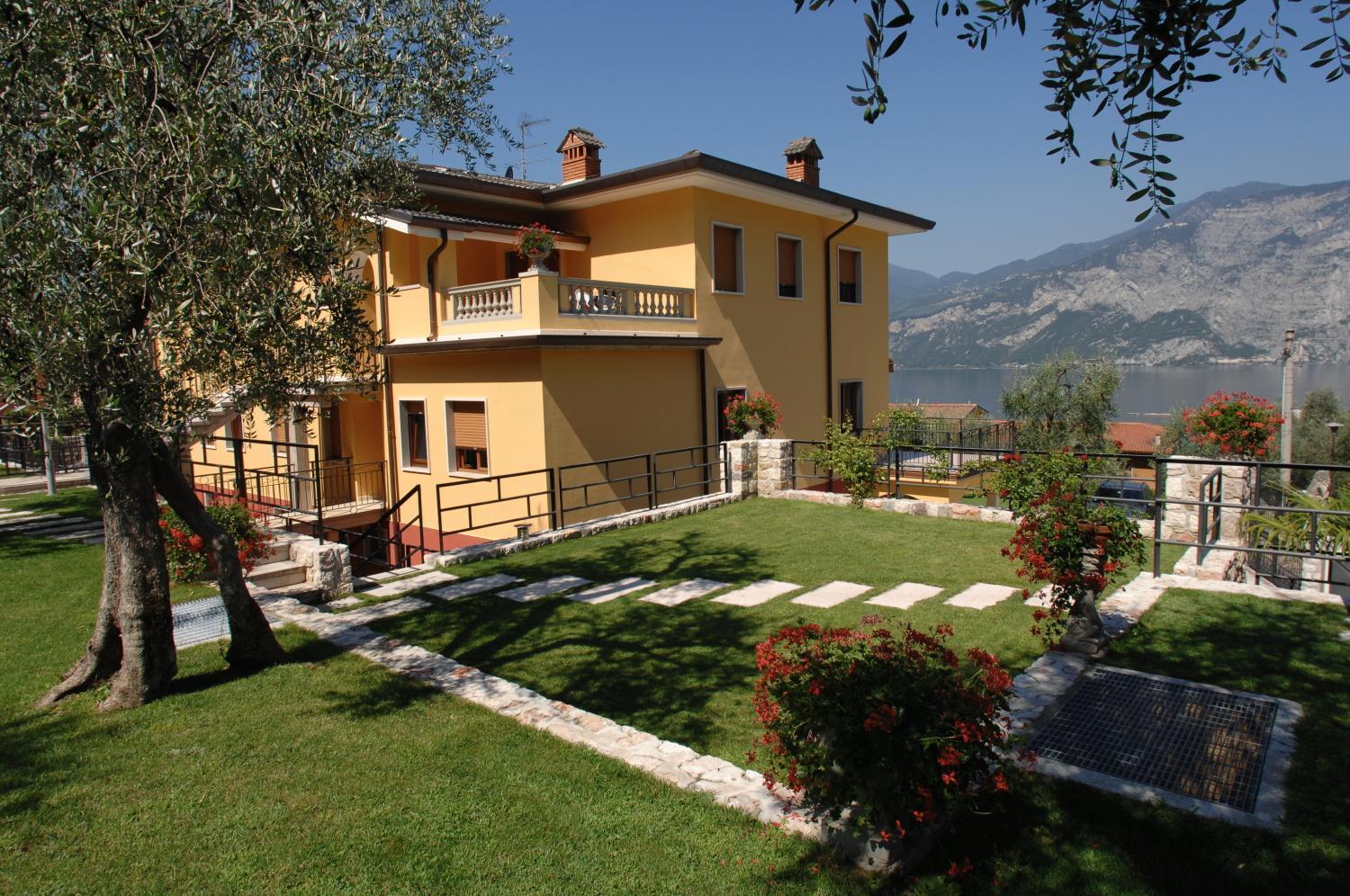 Villa Due Leoni - Residence Brenzone sul Garda Exterior foto